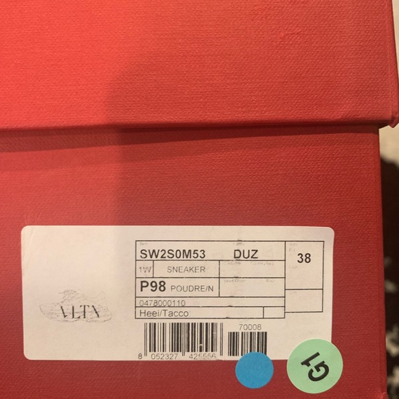 Valentino Garavani metallic copper sneakers - Picture 7 of 8